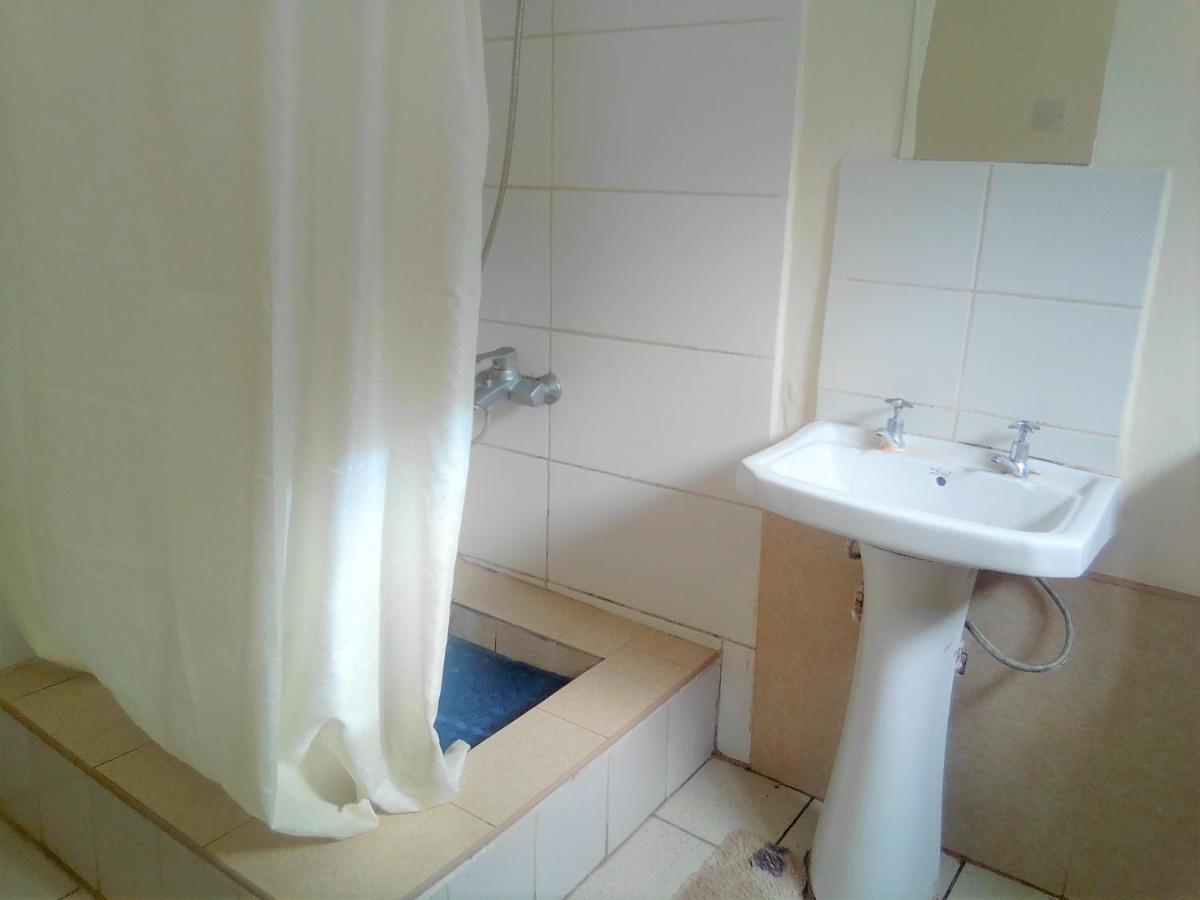 Auberge de jeunesse Fish Eagle Backpackers à Lusaka Extérieur photo