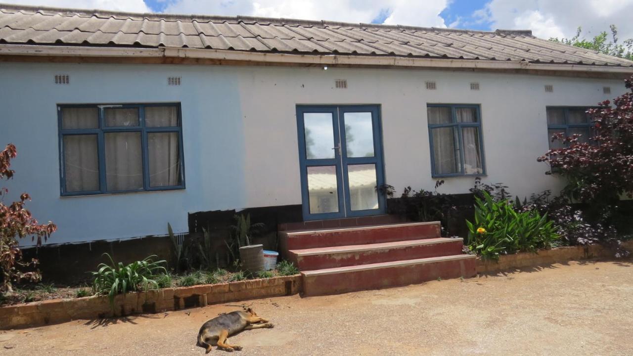 Auberge de jeunesse Fish Eagle Backpackers à Lusaka Extérieur photo